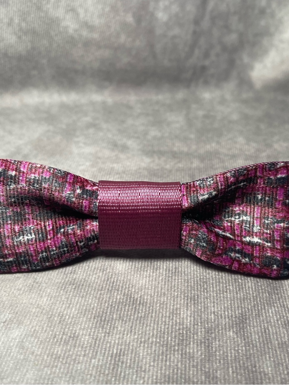 Harveys Seatbelt Bow Accessory Tweed Print